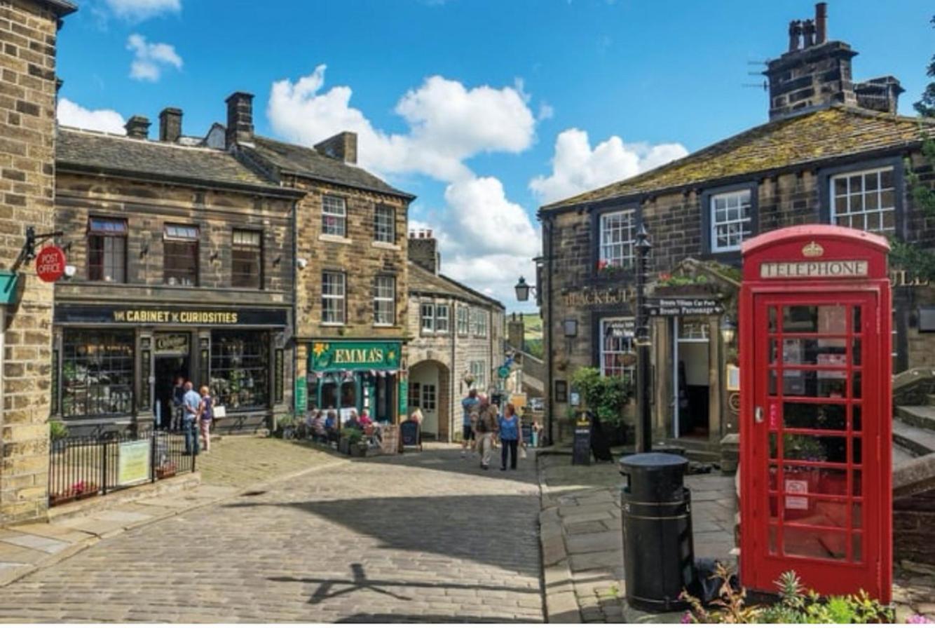Prince St Cottage - Haworth - Sleeps 4 Bagian luar foto
